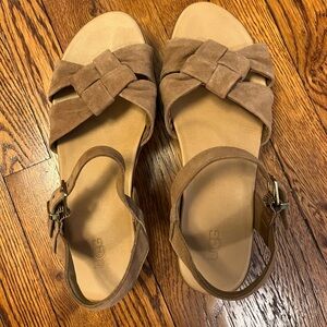 UGG Women's Brown Suede Knotted Slingback Sandals